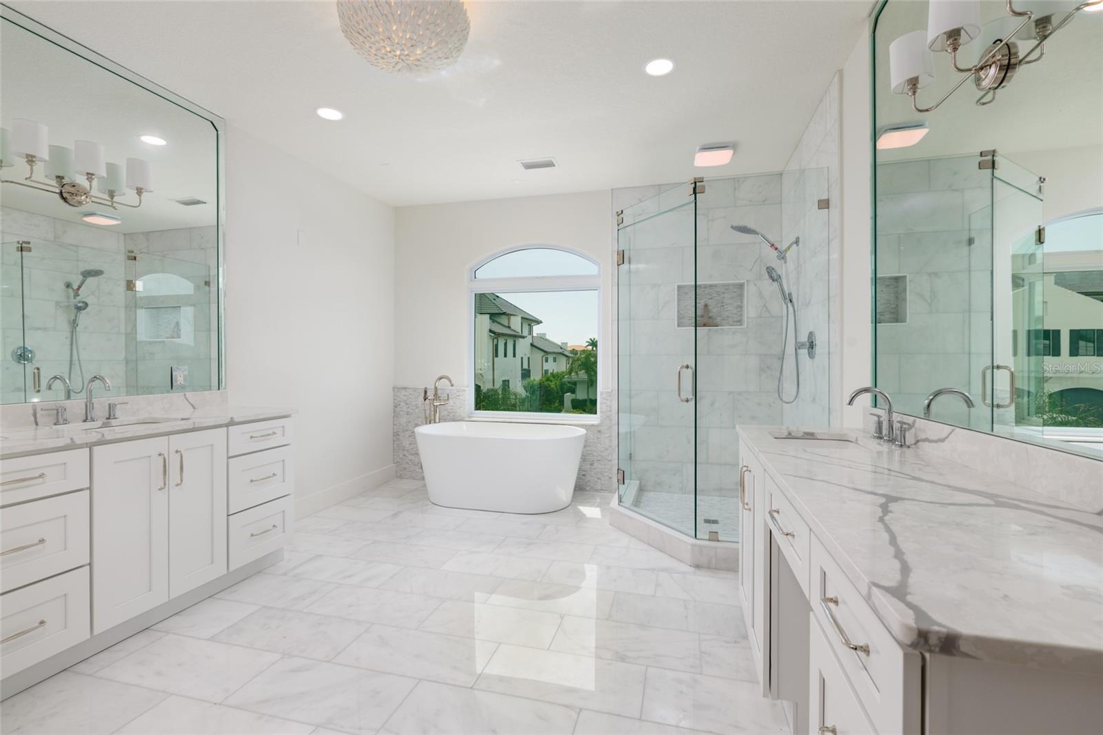 VENETIAN ISLES - Residential
