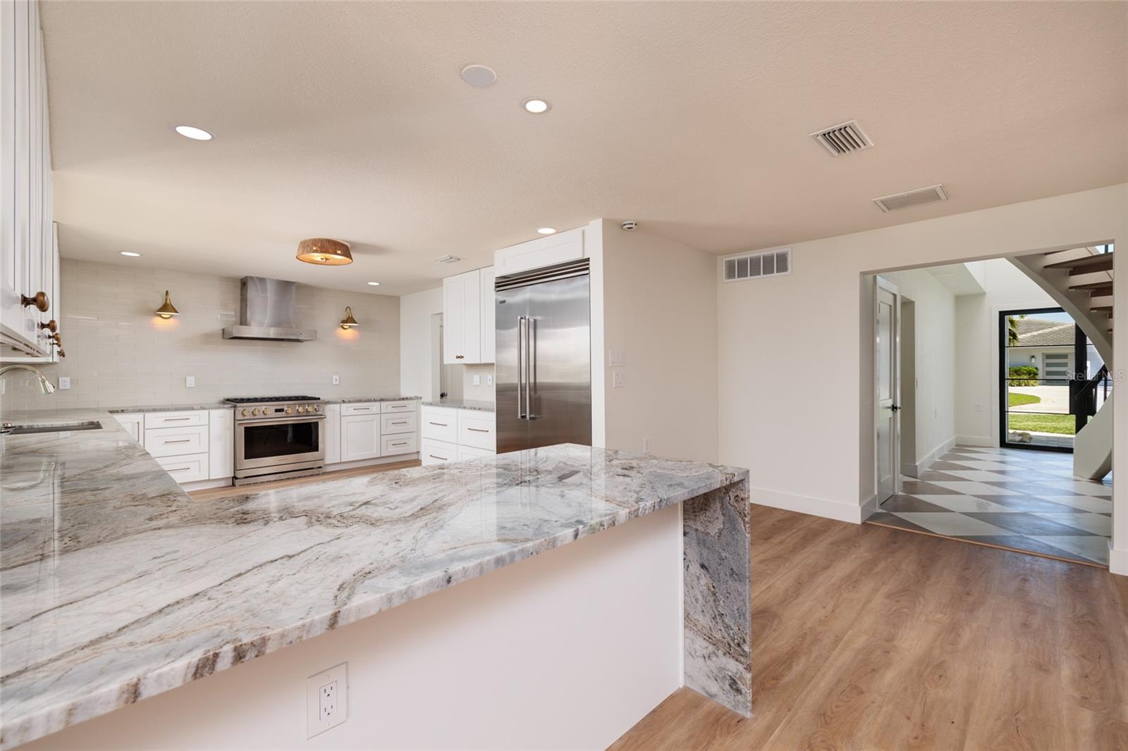 VENETIAN ISLES - Residential