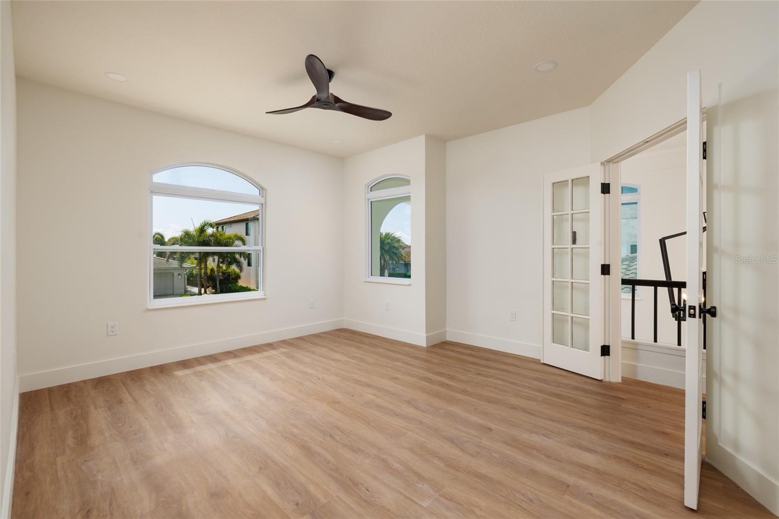 VENETIAN ISLES - Residential