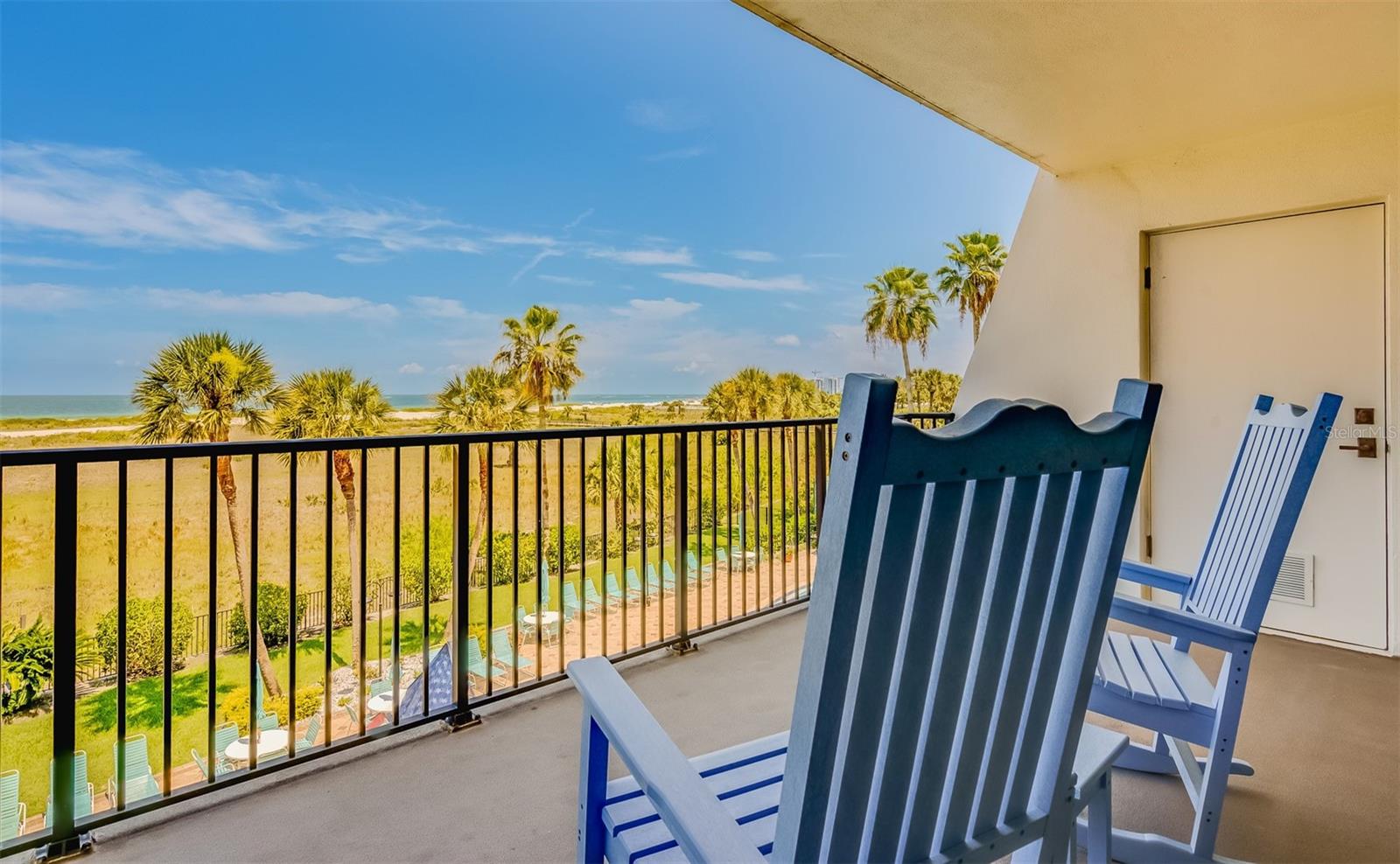 LANDMARK TOWERS - Residential Lease