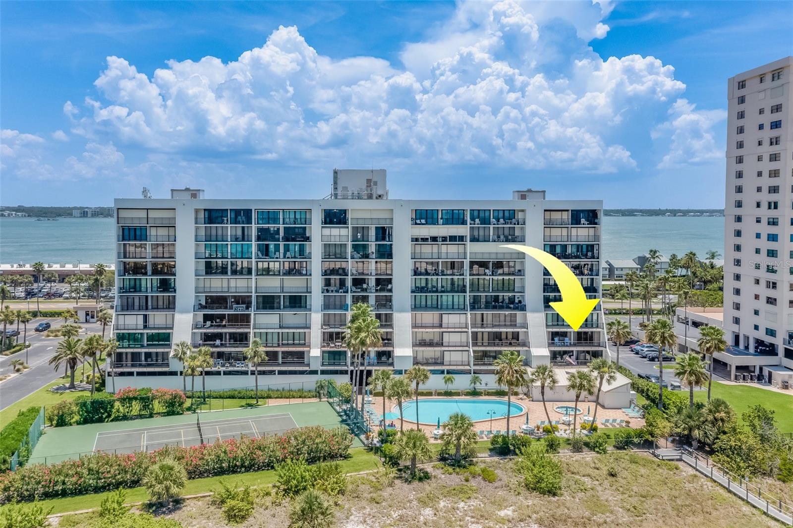 LANDMARK TOWERS - Residential Lease