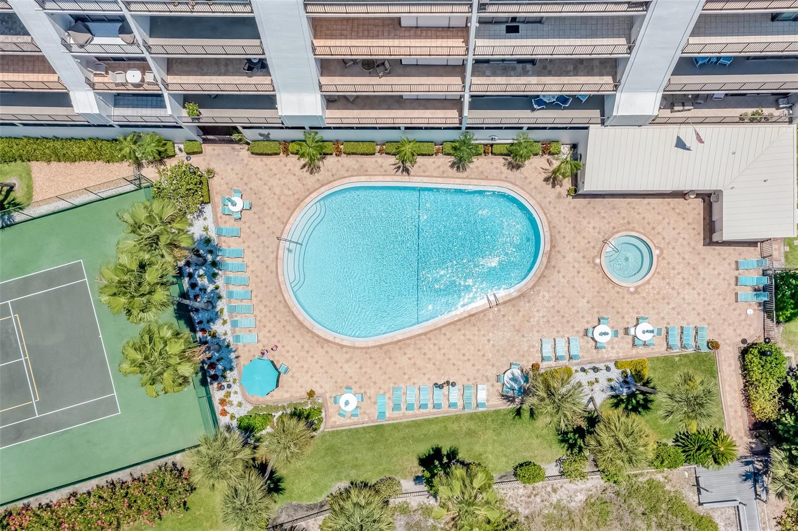 LANDMARK TOWERS - Residential Lease