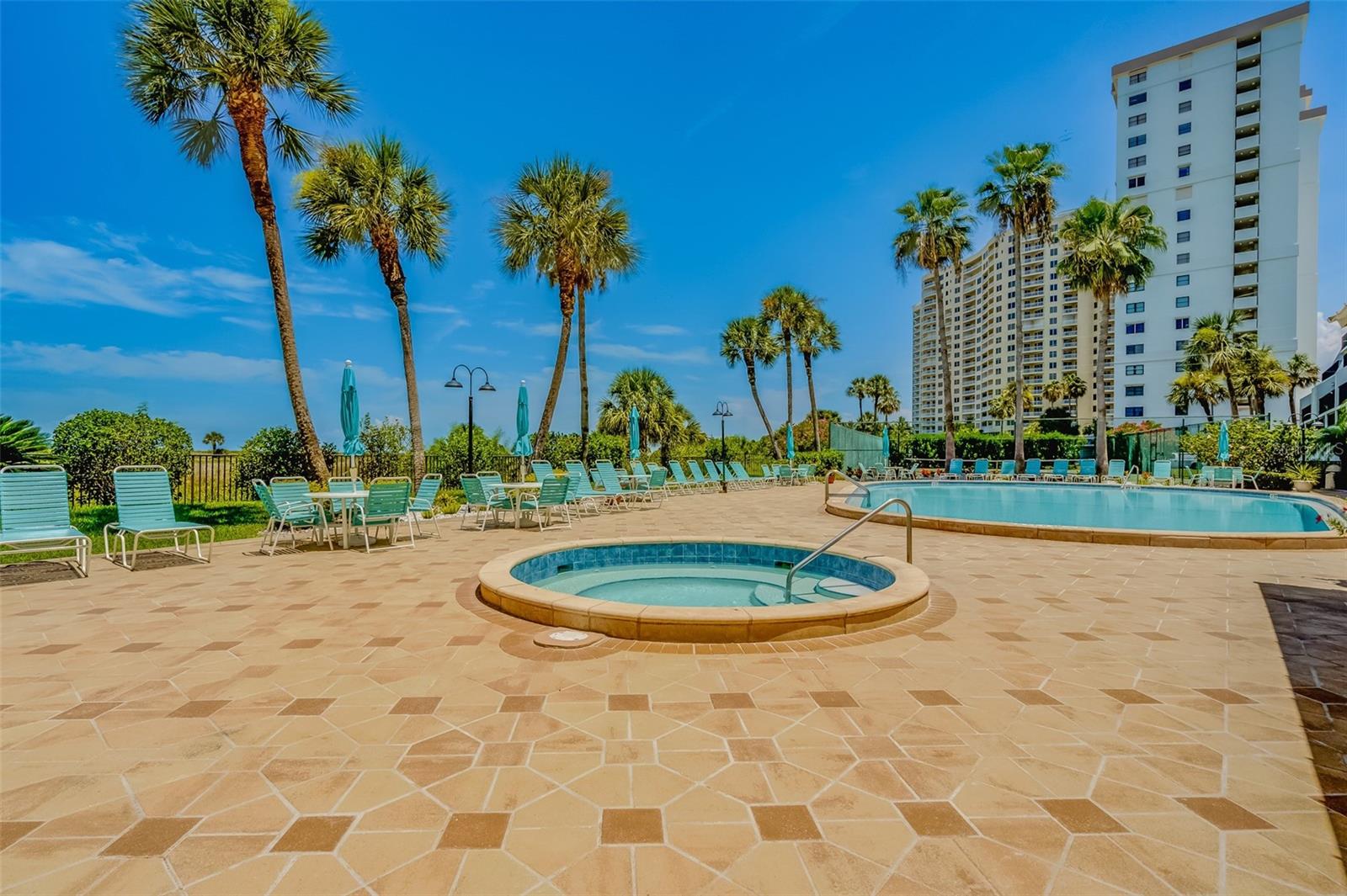 LANDMARK TOWERS - Residential Lease