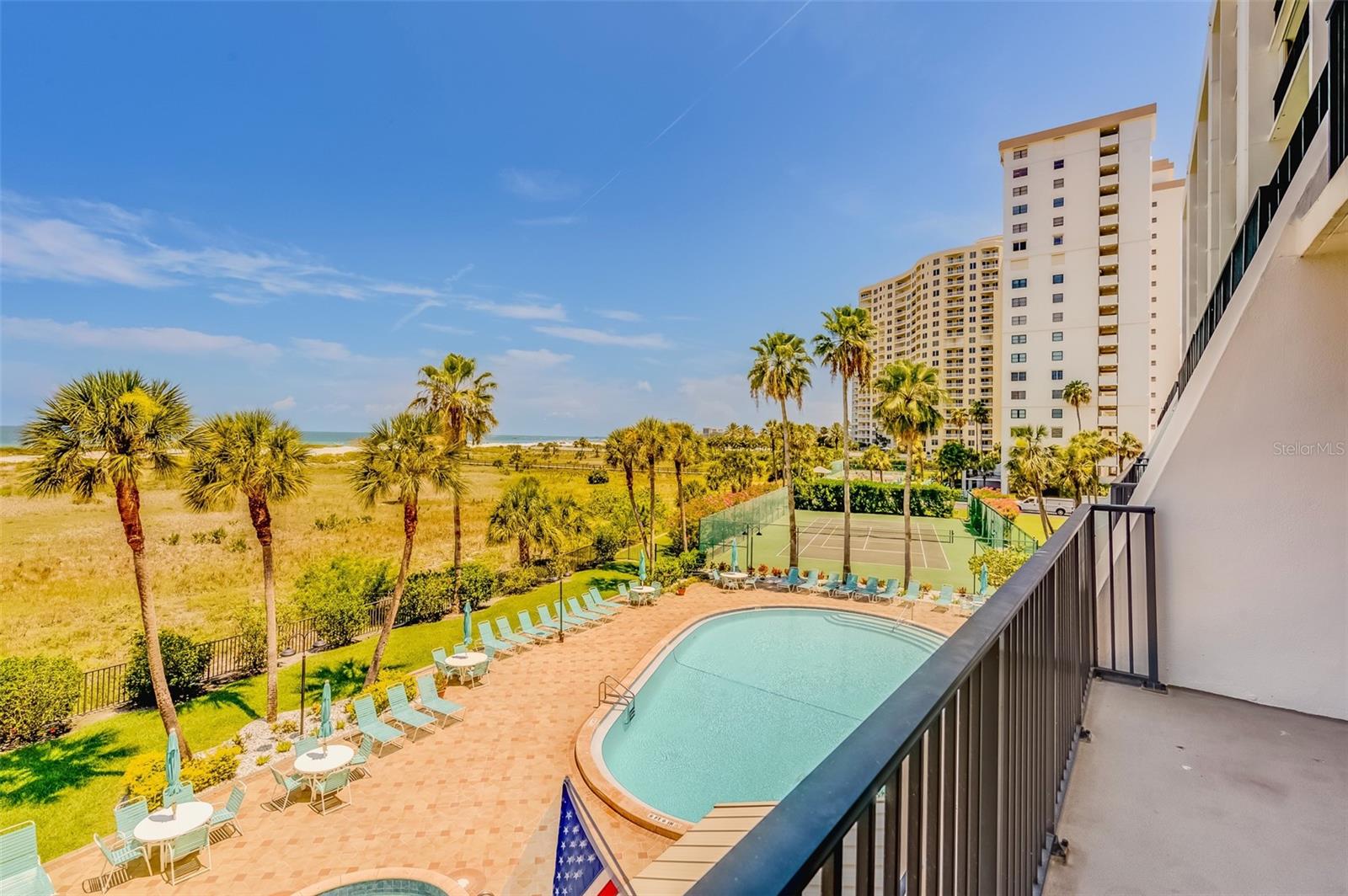 LANDMARK TOWERS - Residential Lease