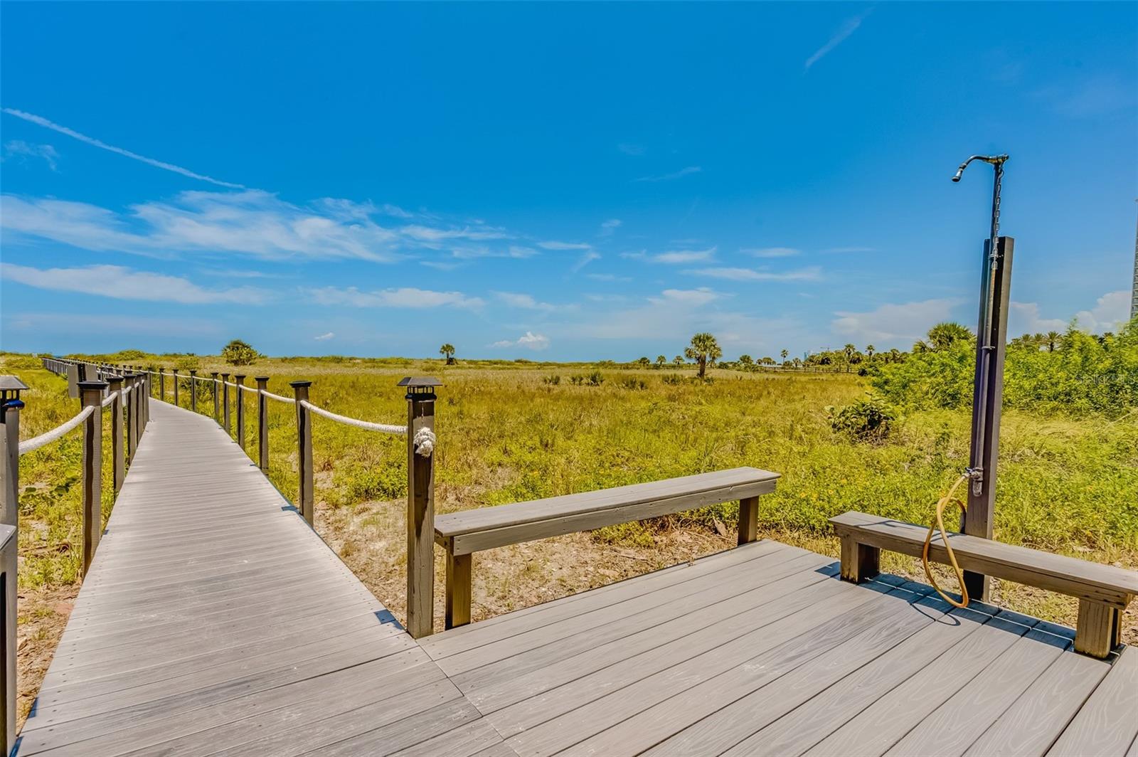 LANDMARK TOWERS - Residential Lease