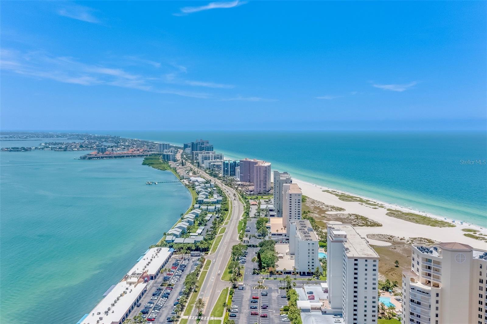 LANDMARK TOWERS - Residential Lease