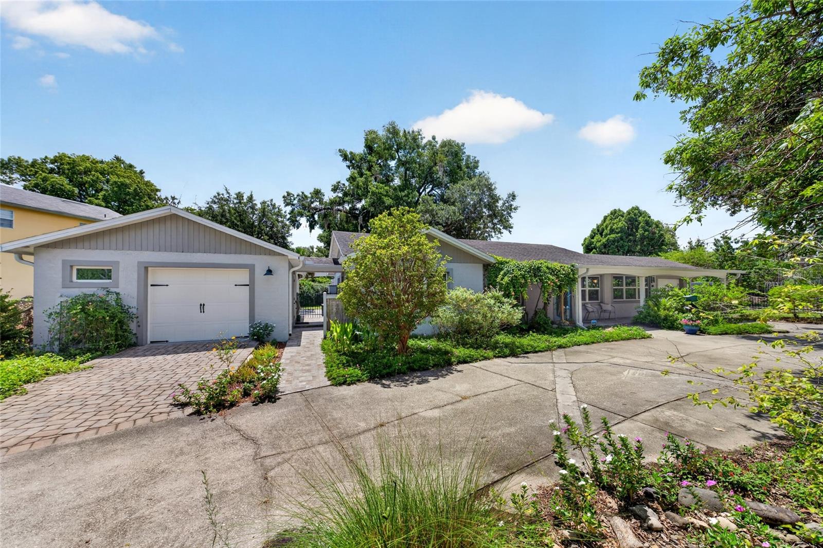 633 BUCKMINSTER CIRCLE