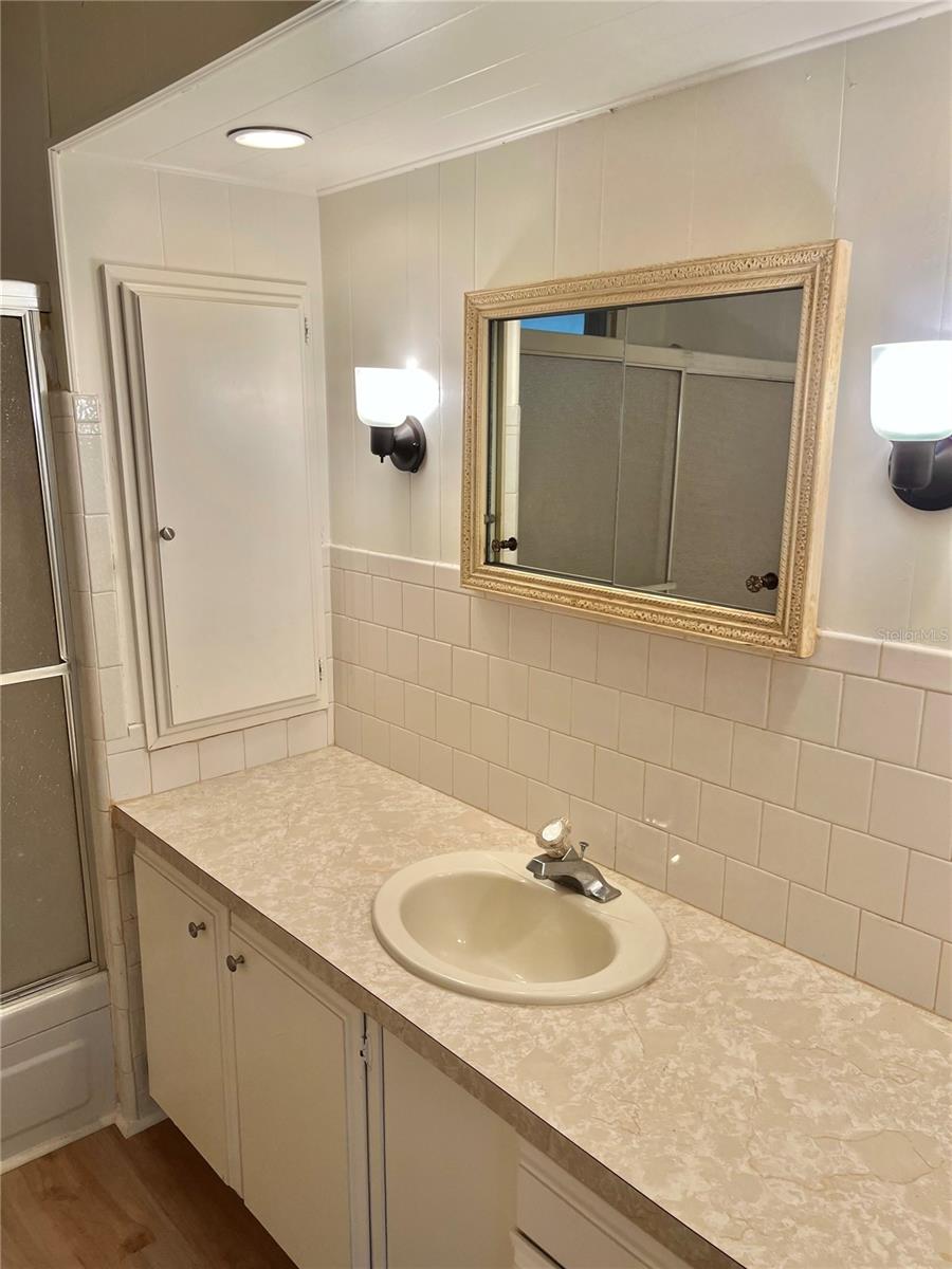 HAWTHORNE AT LEESBURG A COOP - Residential