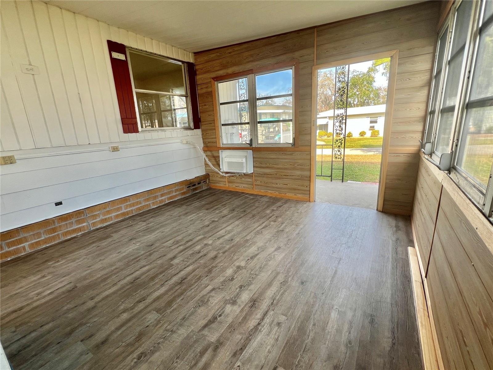 HAWTHORNE AT LEESBURG A COOP - Residential