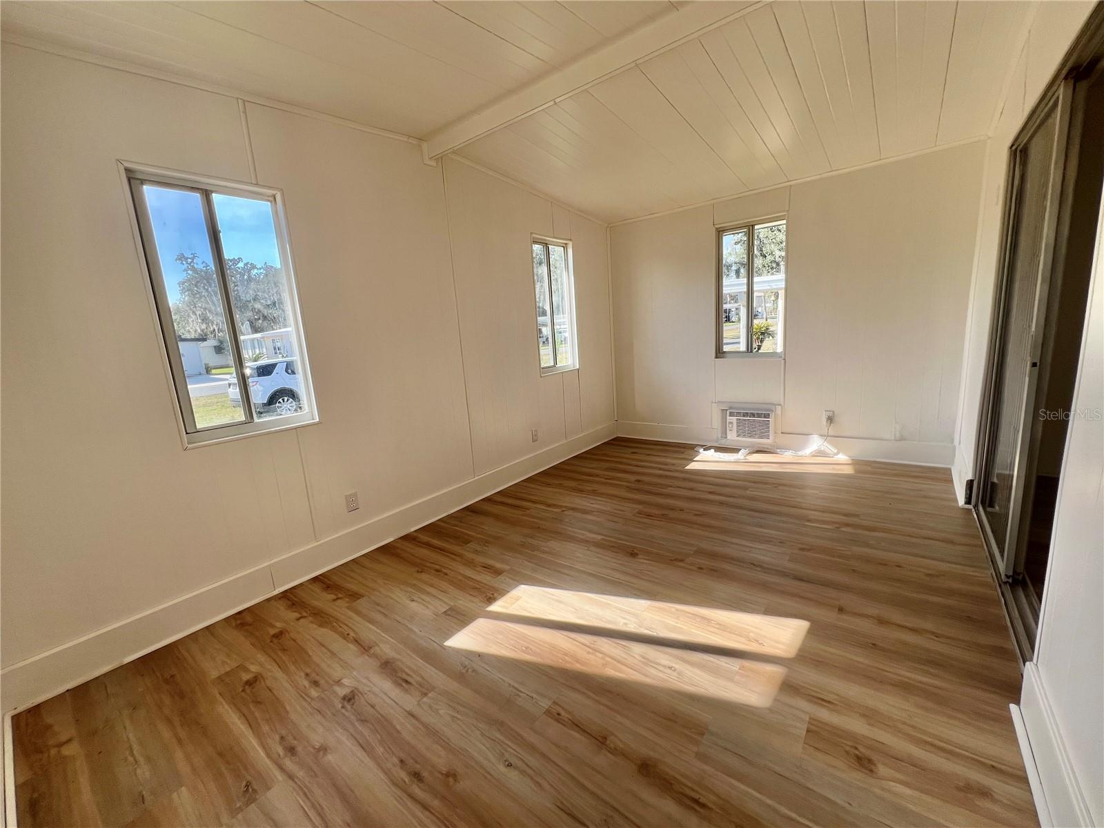 HAWTHORNE AT LEESBURG A COOP - Residential