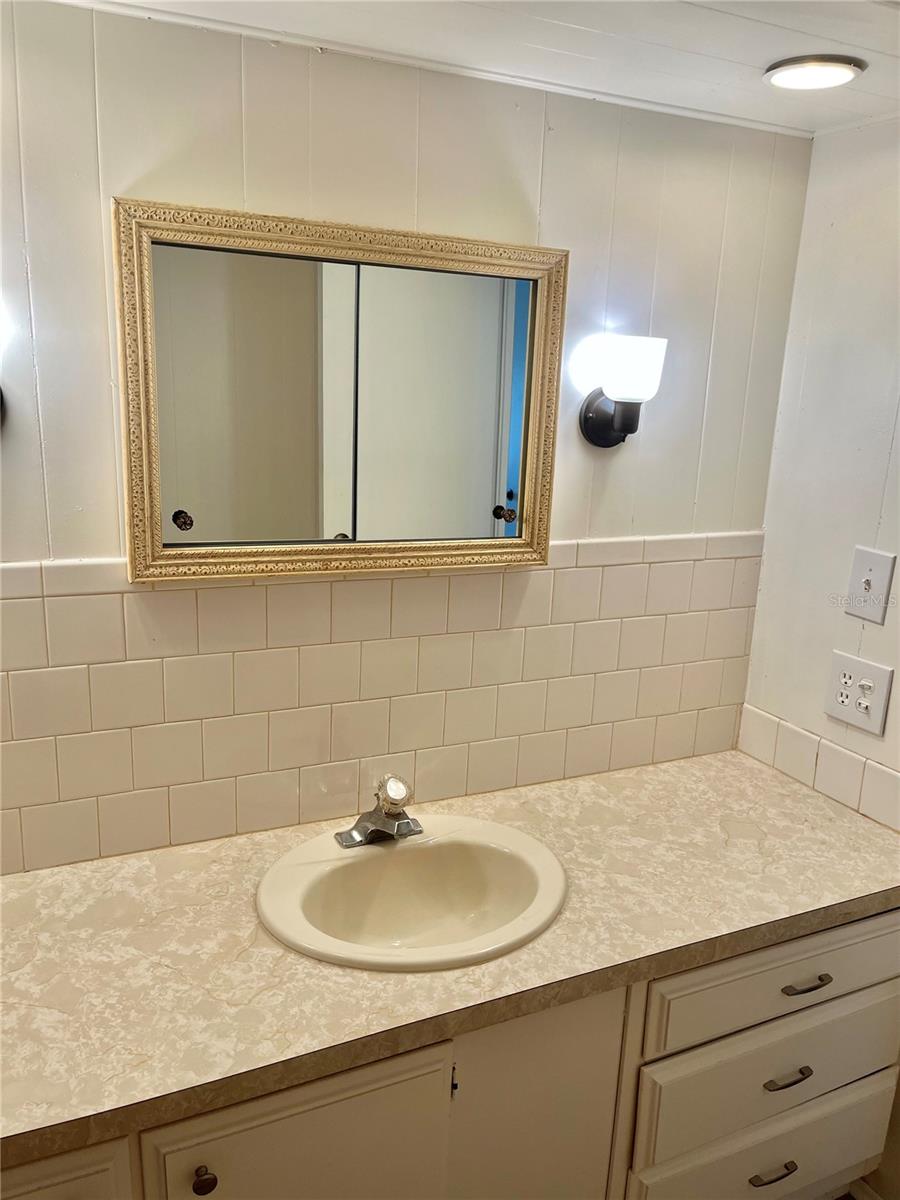 HAWTHORNE AT LEESBURG A COOP - Residential