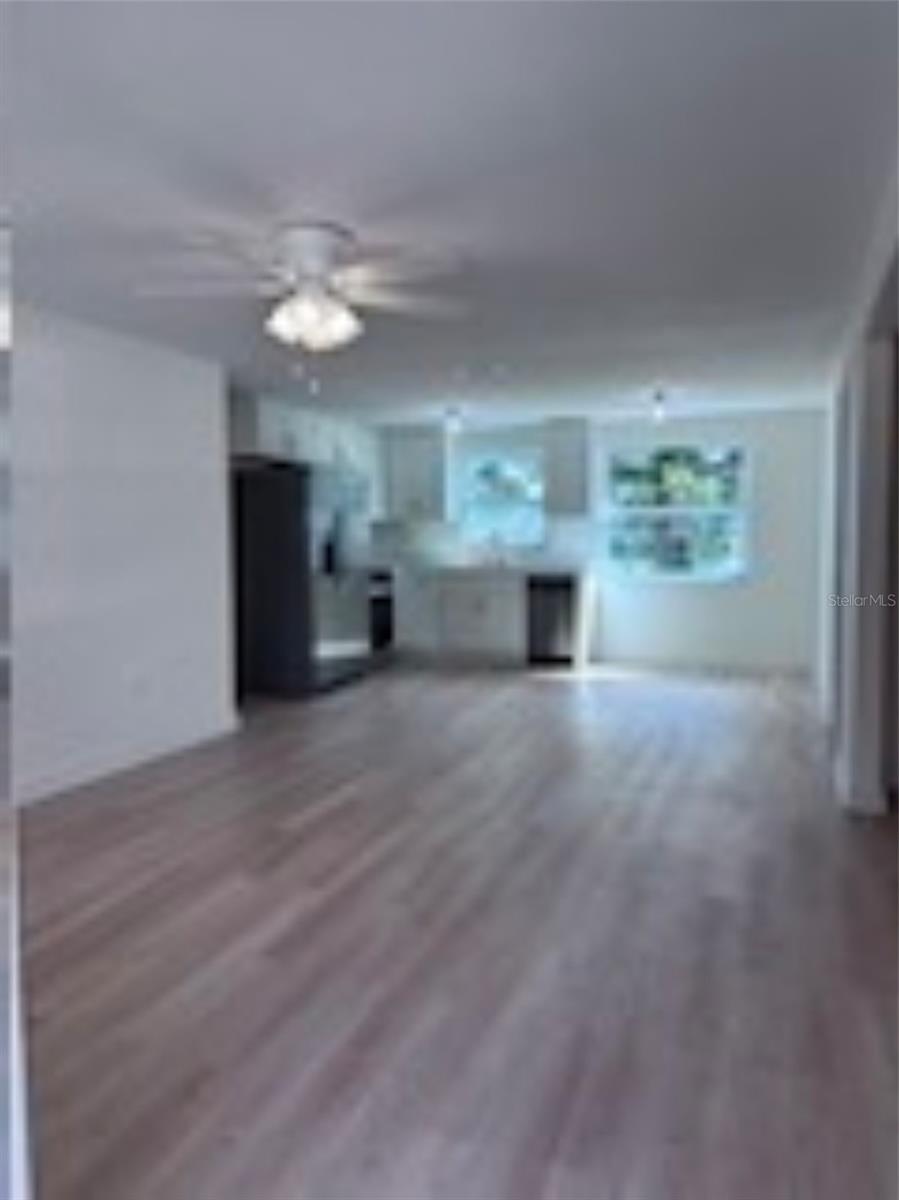 CROSS BAYOU ESTATES 7TH ADD - Residential