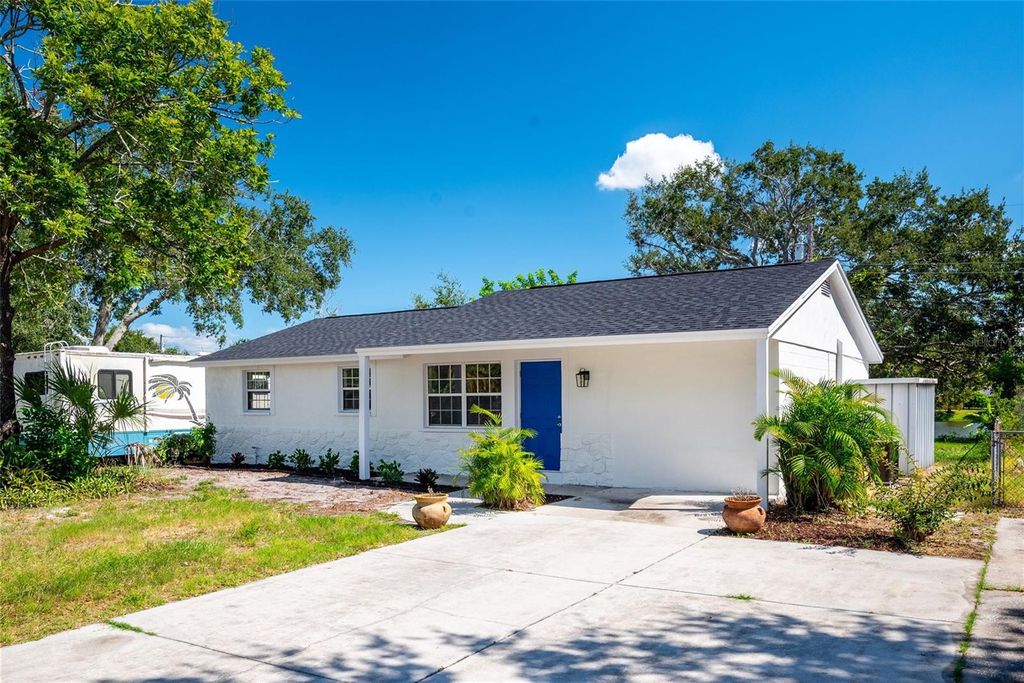 Photo of 9049 Orchid Drive, Seminole, FL 33777 (MLS # TB8435160)