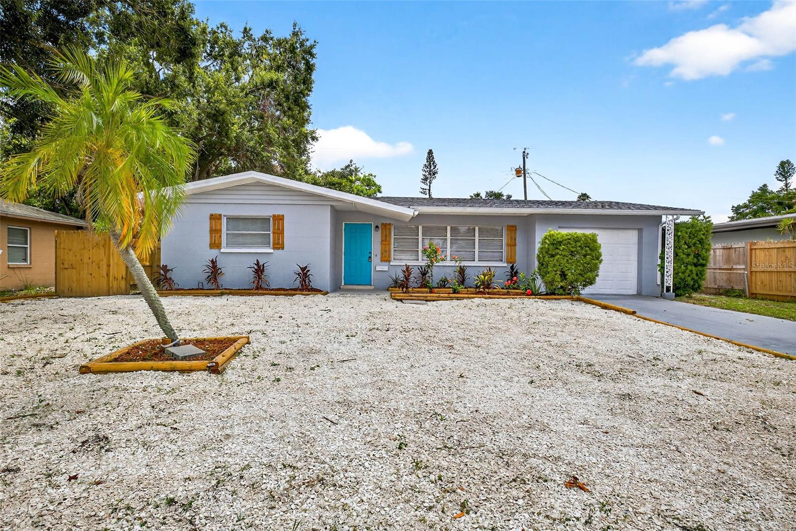 1816 BAYSHORE GARDENS PARKWAY
