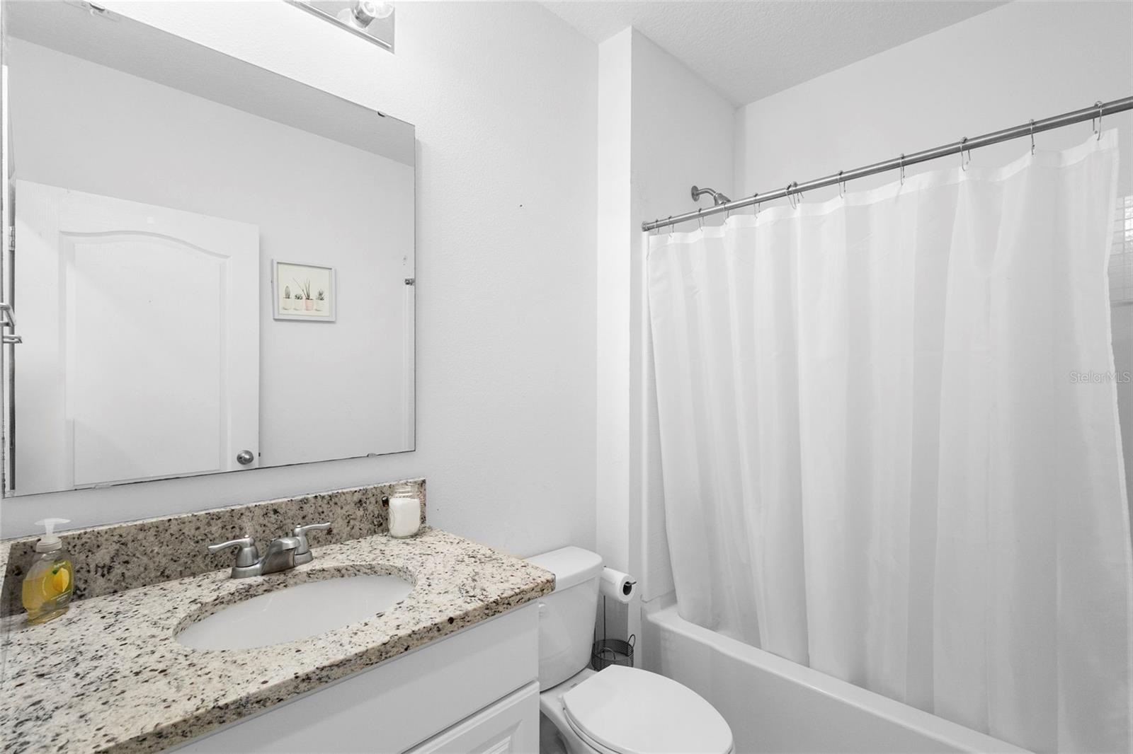 VICTORIA OAKS PH A - Residential