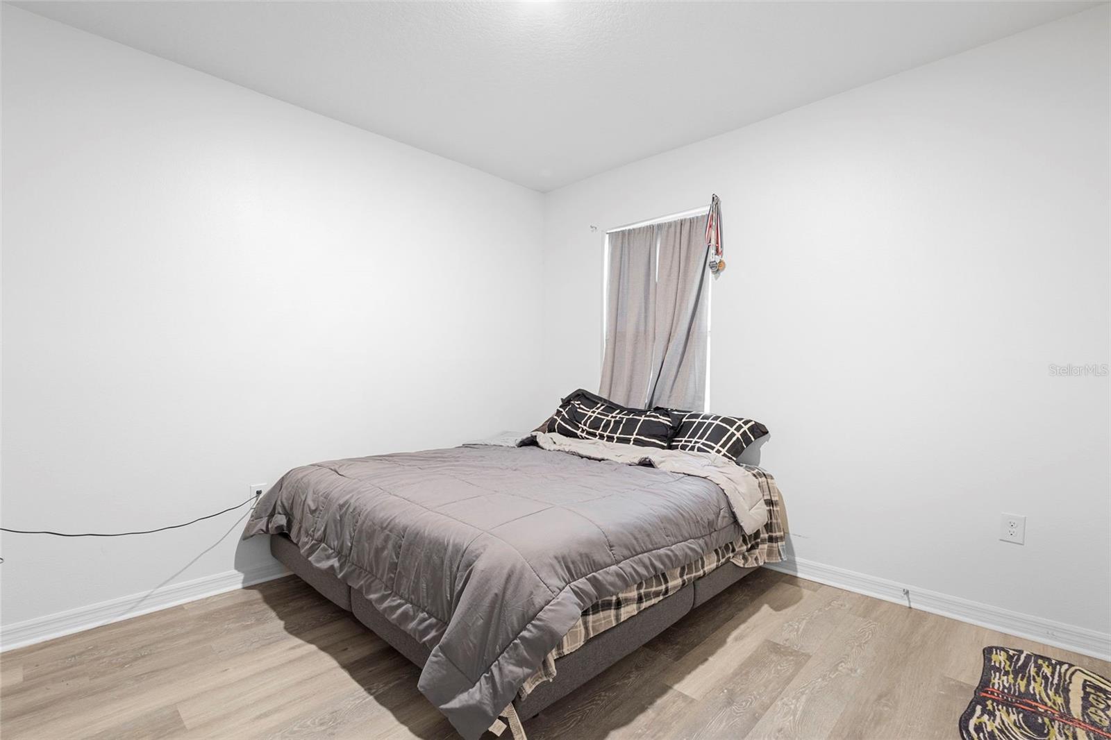 VICTORIA OAKS PH A - Residential