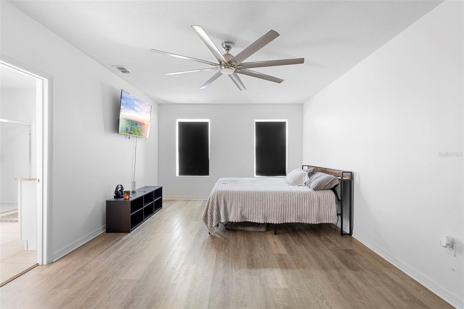 VICTORIA OAKS PH A - Residential