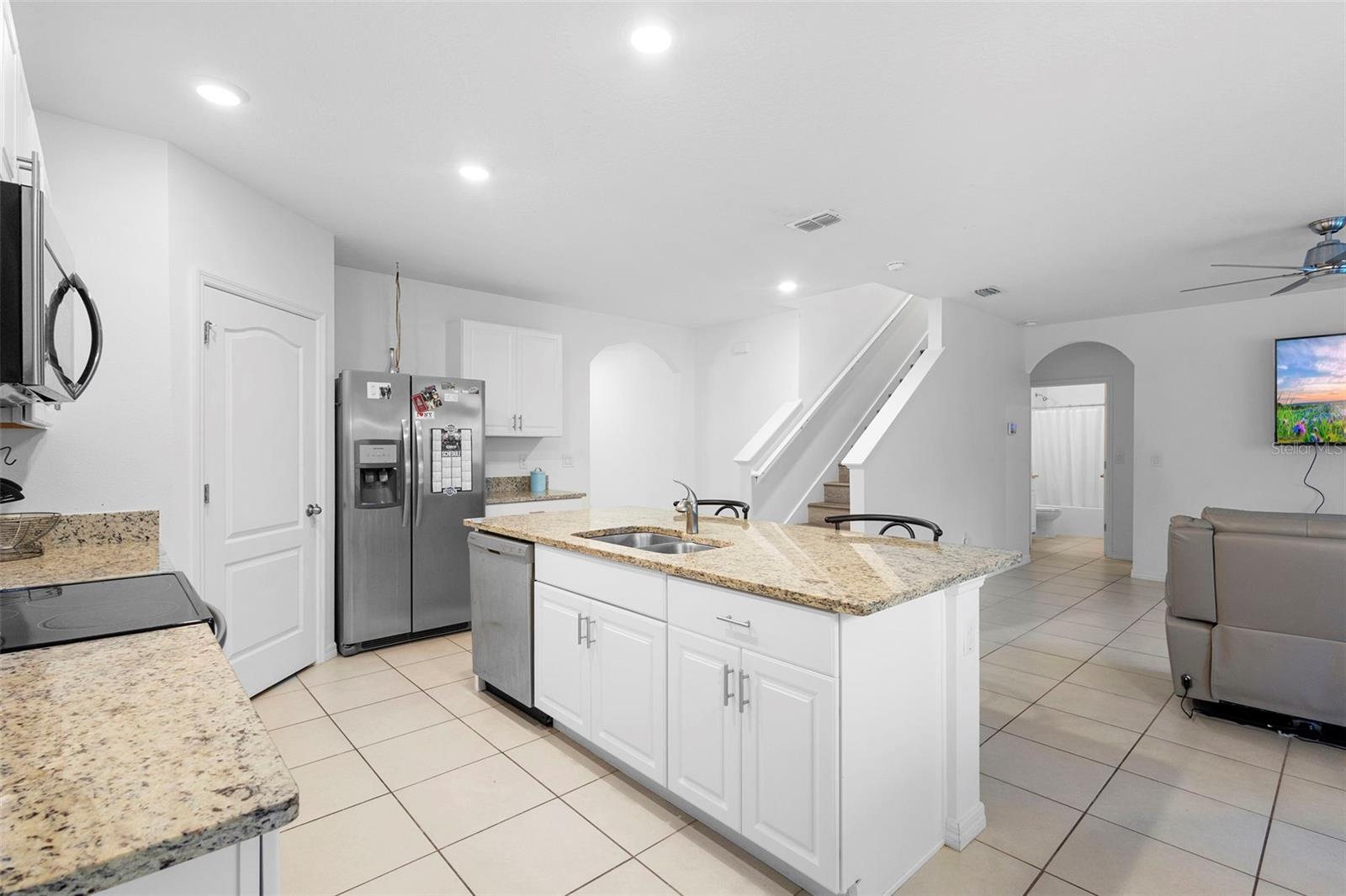 VICTORIA OAKS PH A - Residential