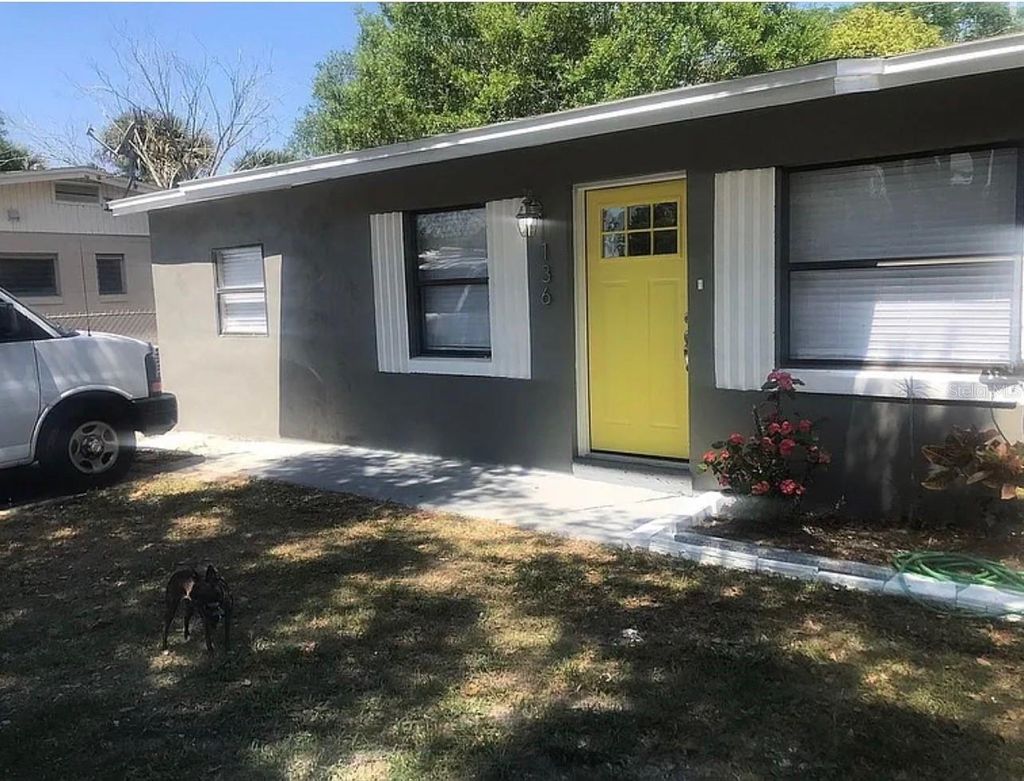 Photo of 136 Academy Avenue, Sanford, FL 32771 (MLS # O6393032)