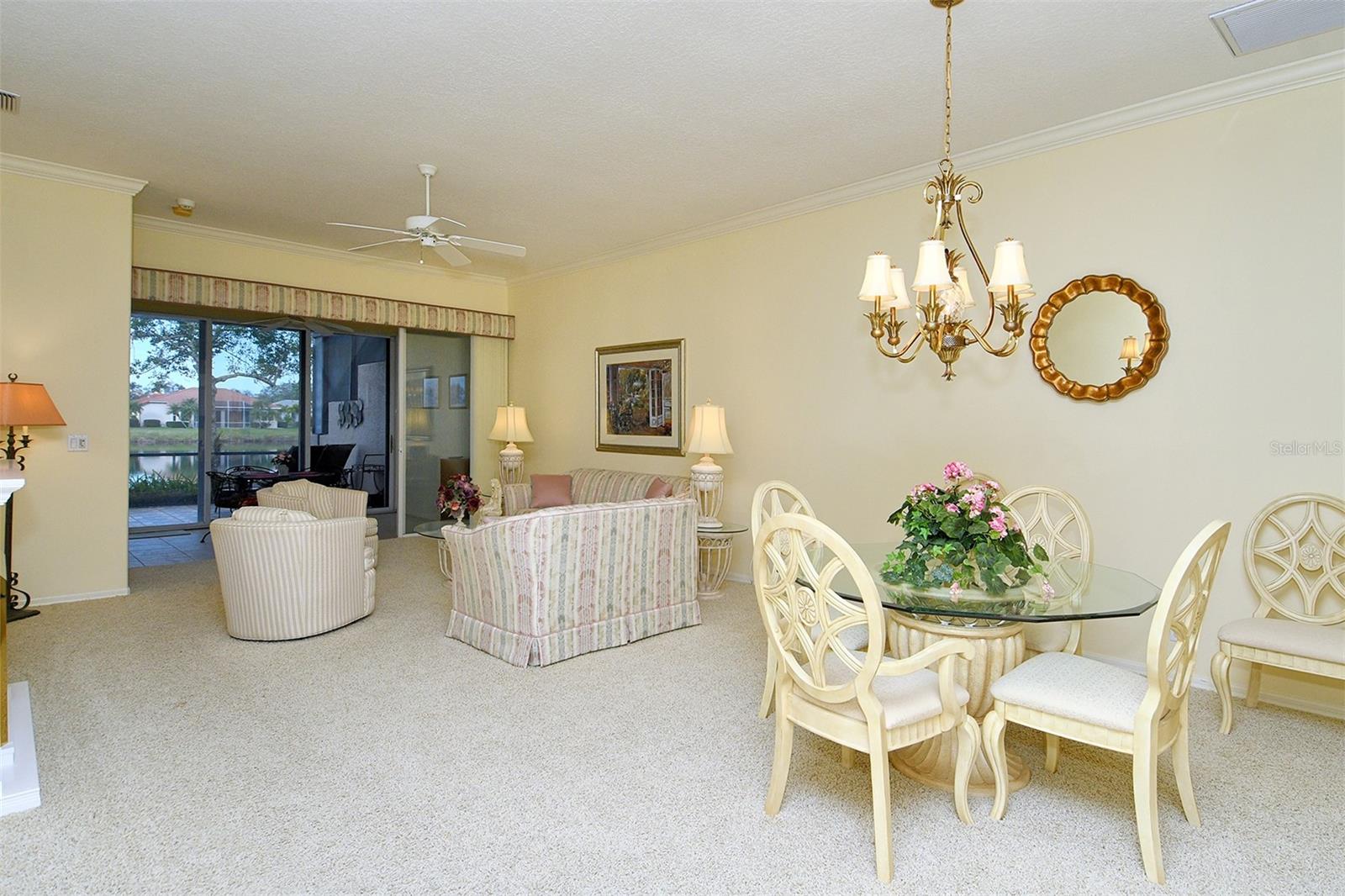 HERITAGE OAKS GOLF & COUNTRY CLUB - Residential