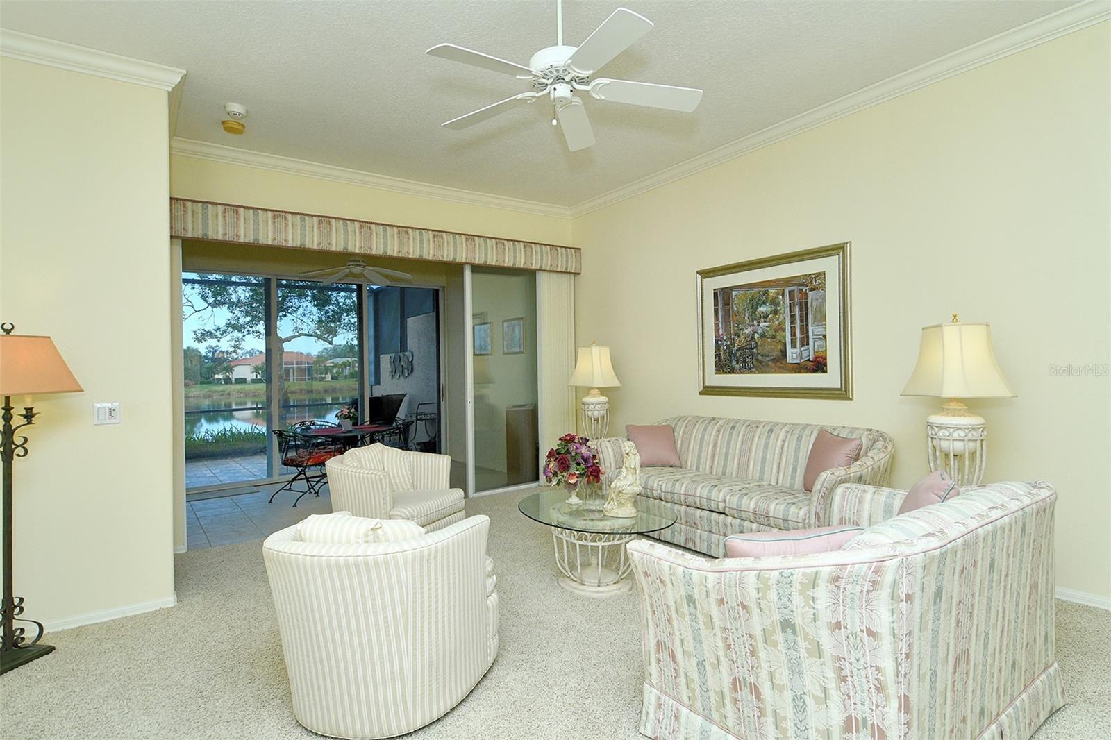 HERITAGE OAKS GOLF & COUNTRY CLUB - Residential