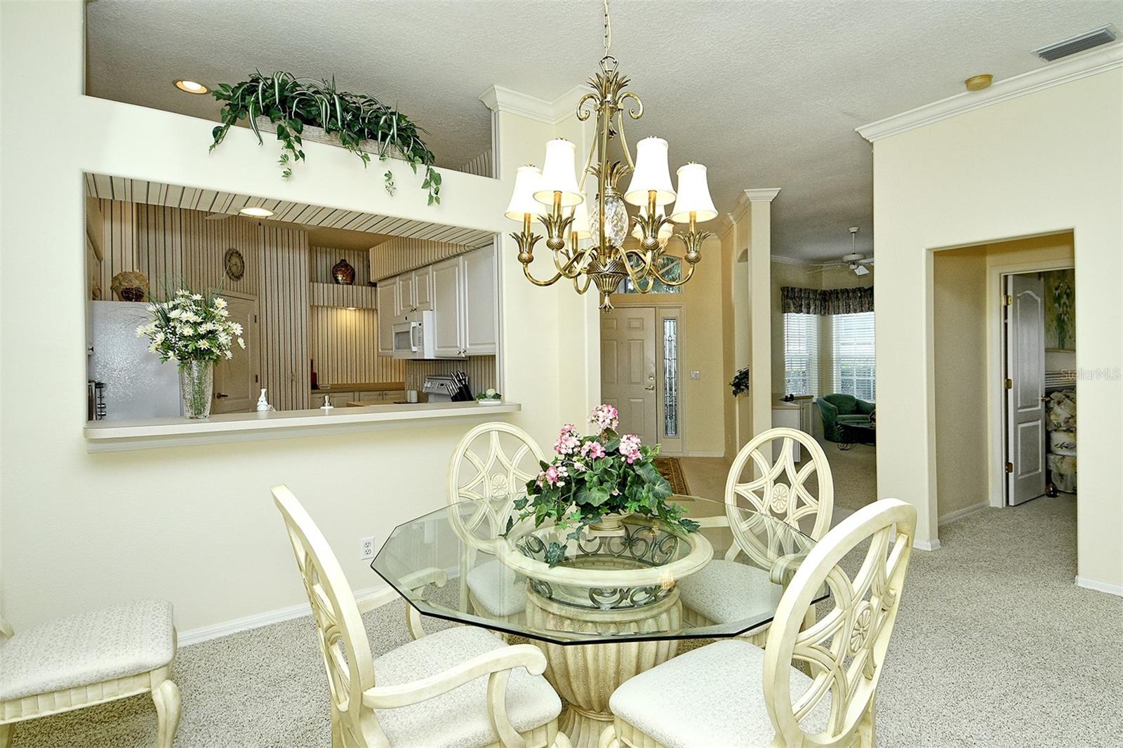 HERITAGE OAKS GOLF & COUNTRY CLUB - Residential