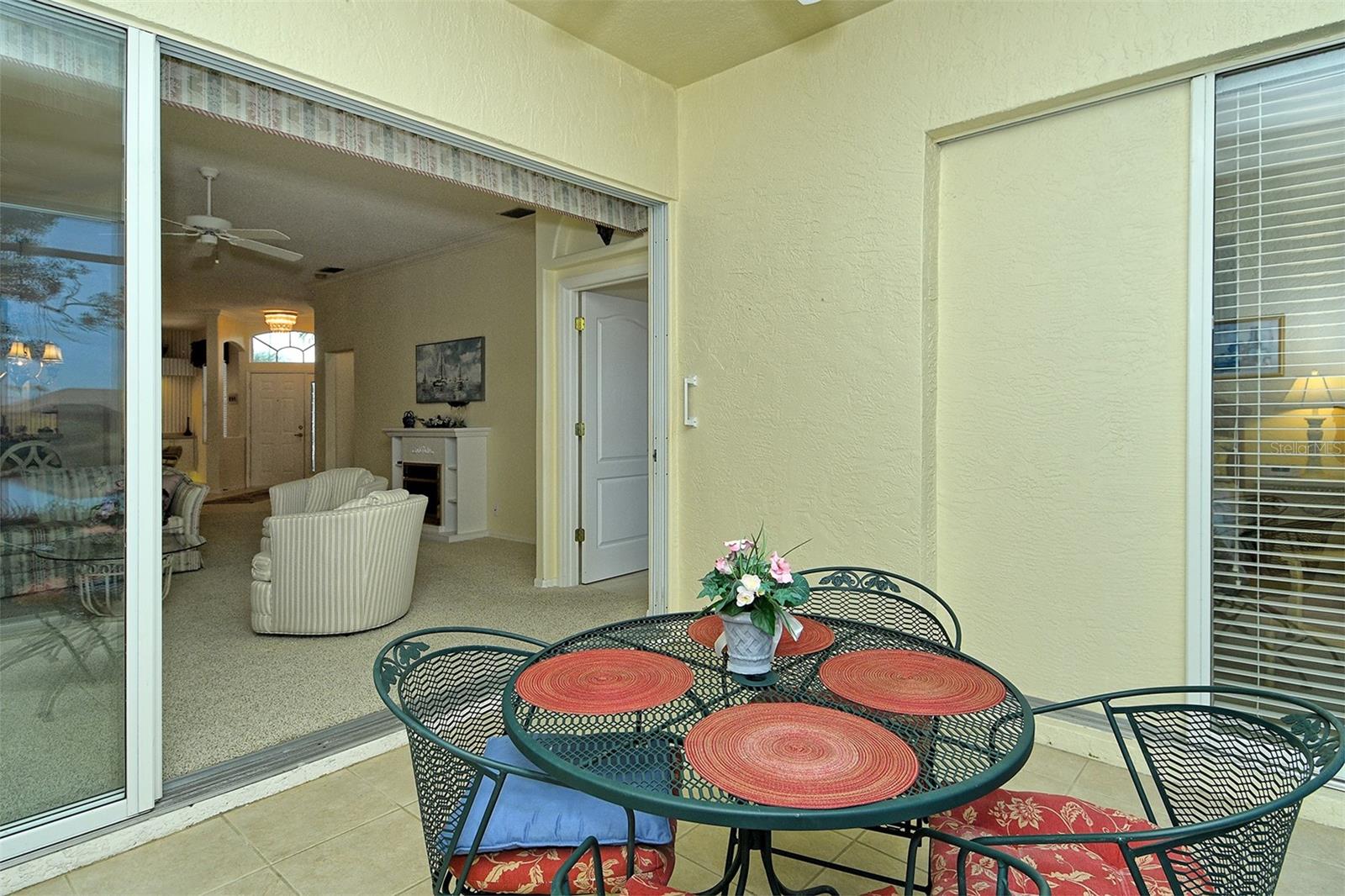 HERITAGE OAKS GOLF & COUNTRY CLUB - Residential