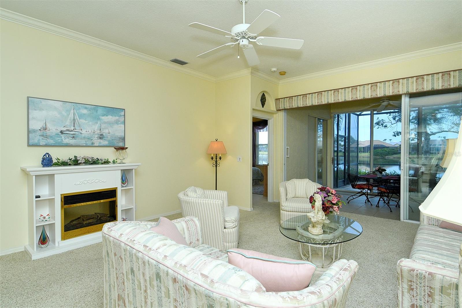 HERITAGE OAKS GOLF & COUNTRY CLUB - Residential