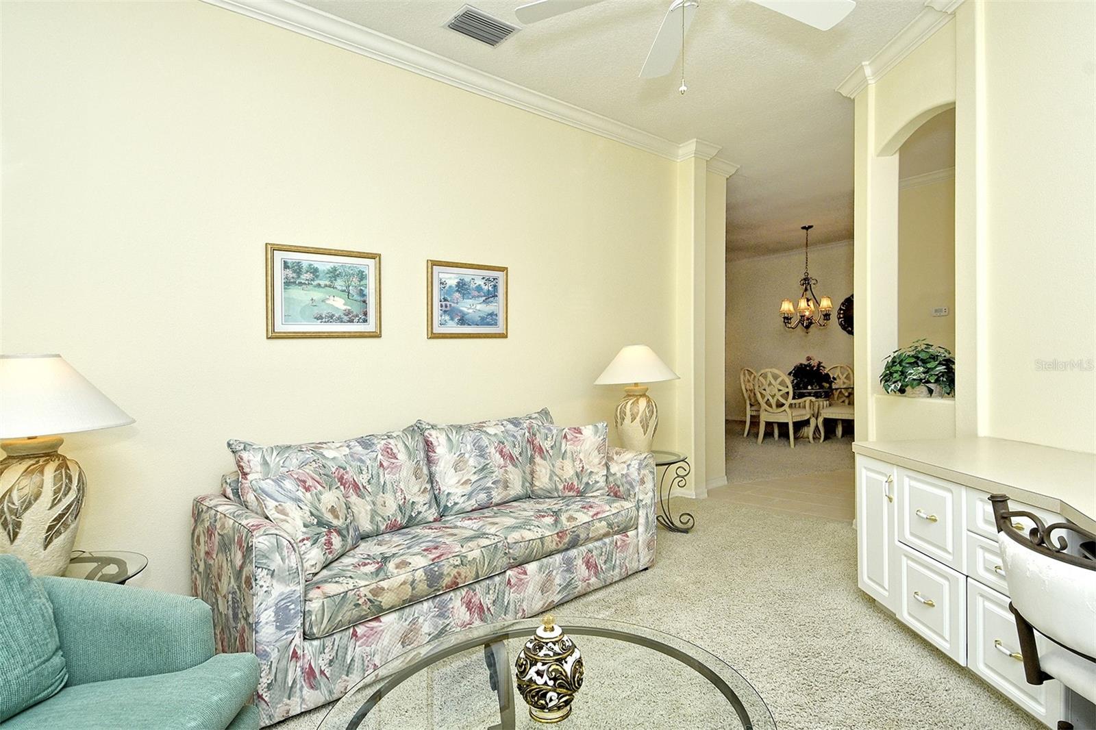 HERITAGE OAKS GOLF & COUNTRY CLUB - Residential