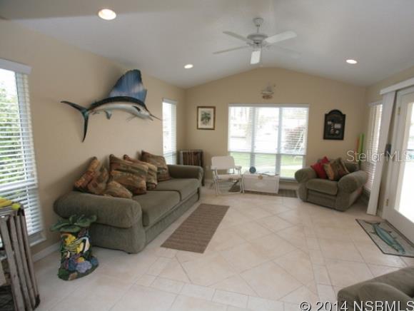 Venezia Un #3 - Residential