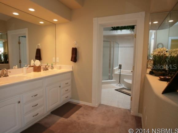 Venezia Un #3 - Residential