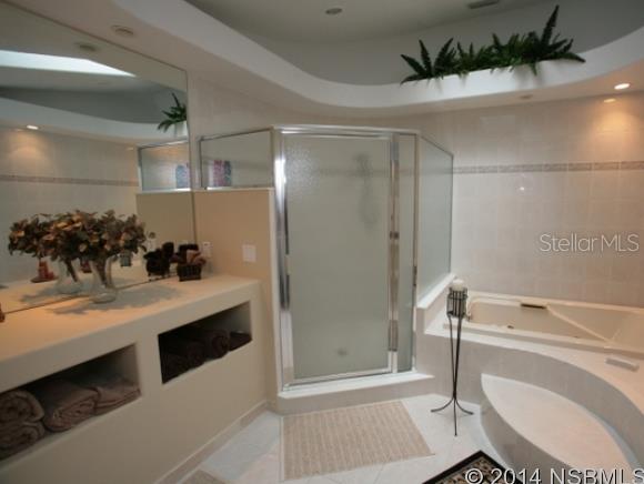 Venezia Un #3 - Residential