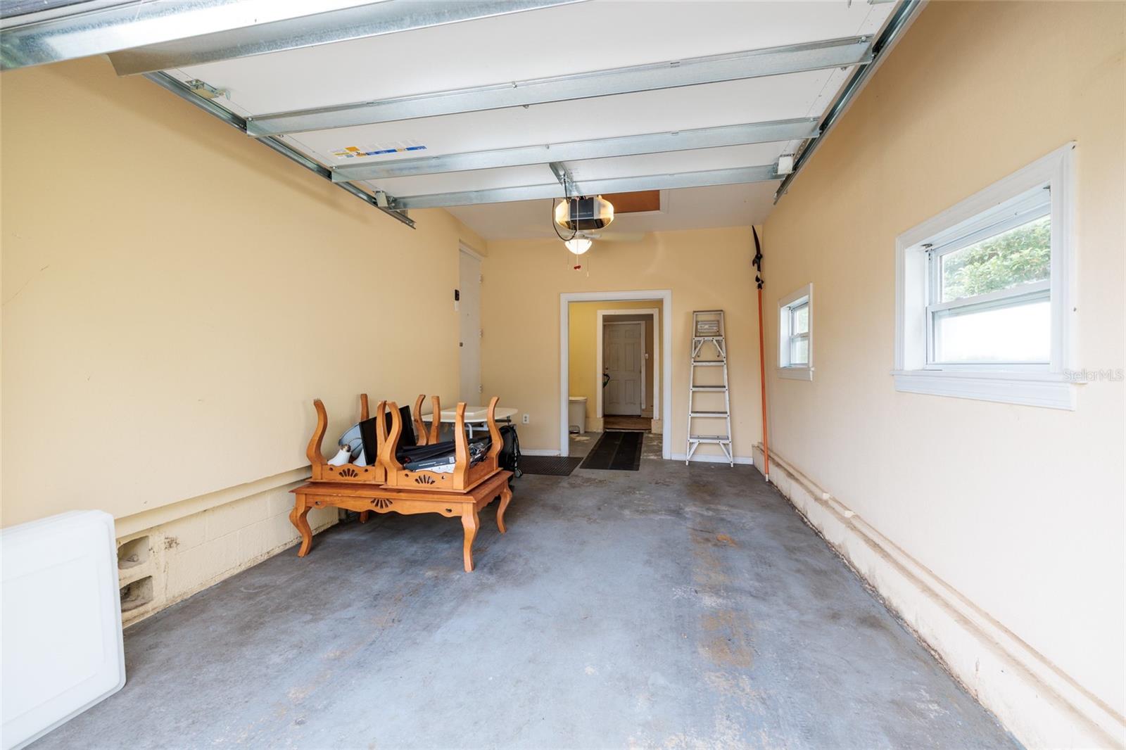 MONTICELLO PARK - Residential