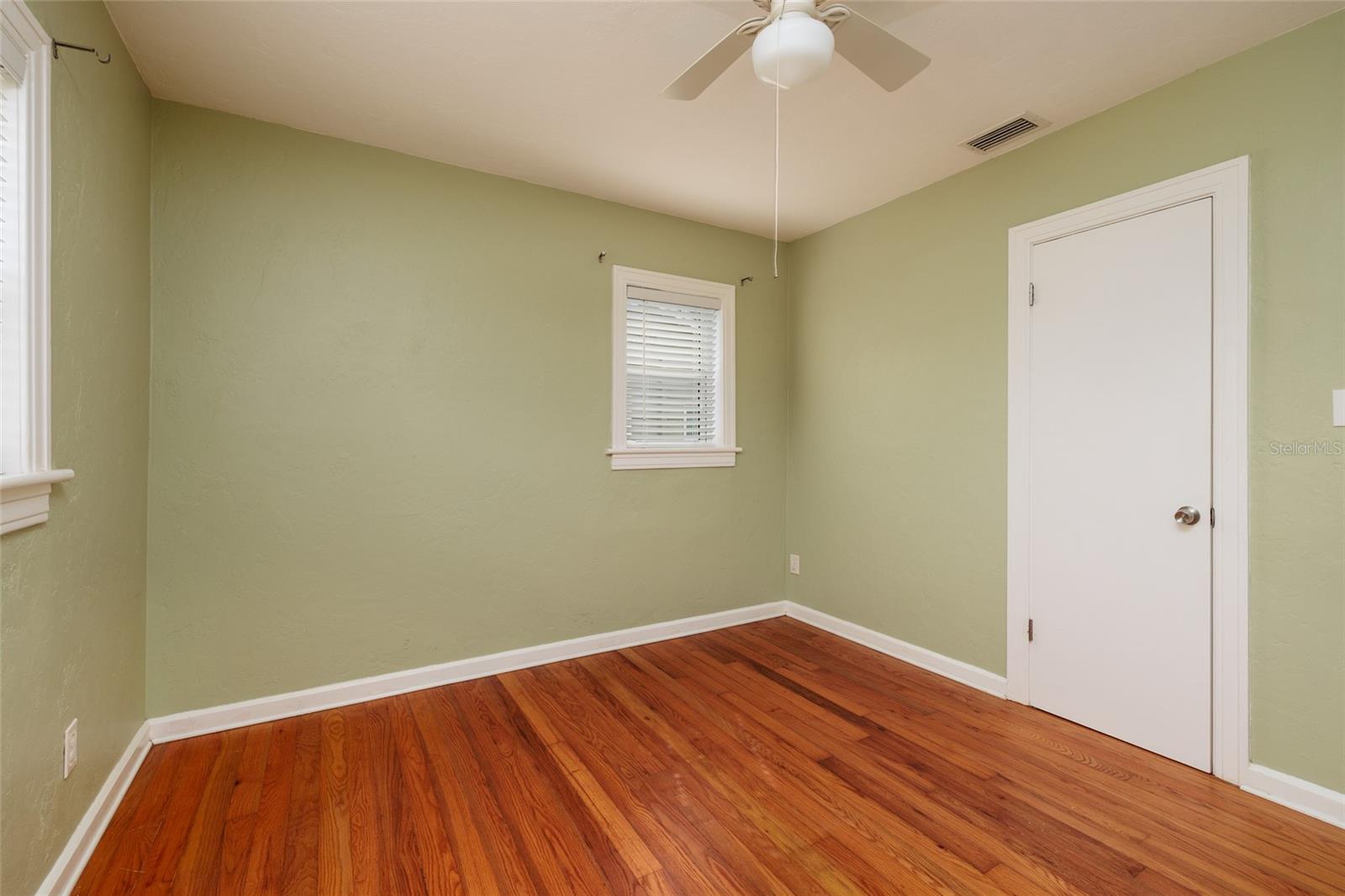 MONTICELLO PARK - Residential