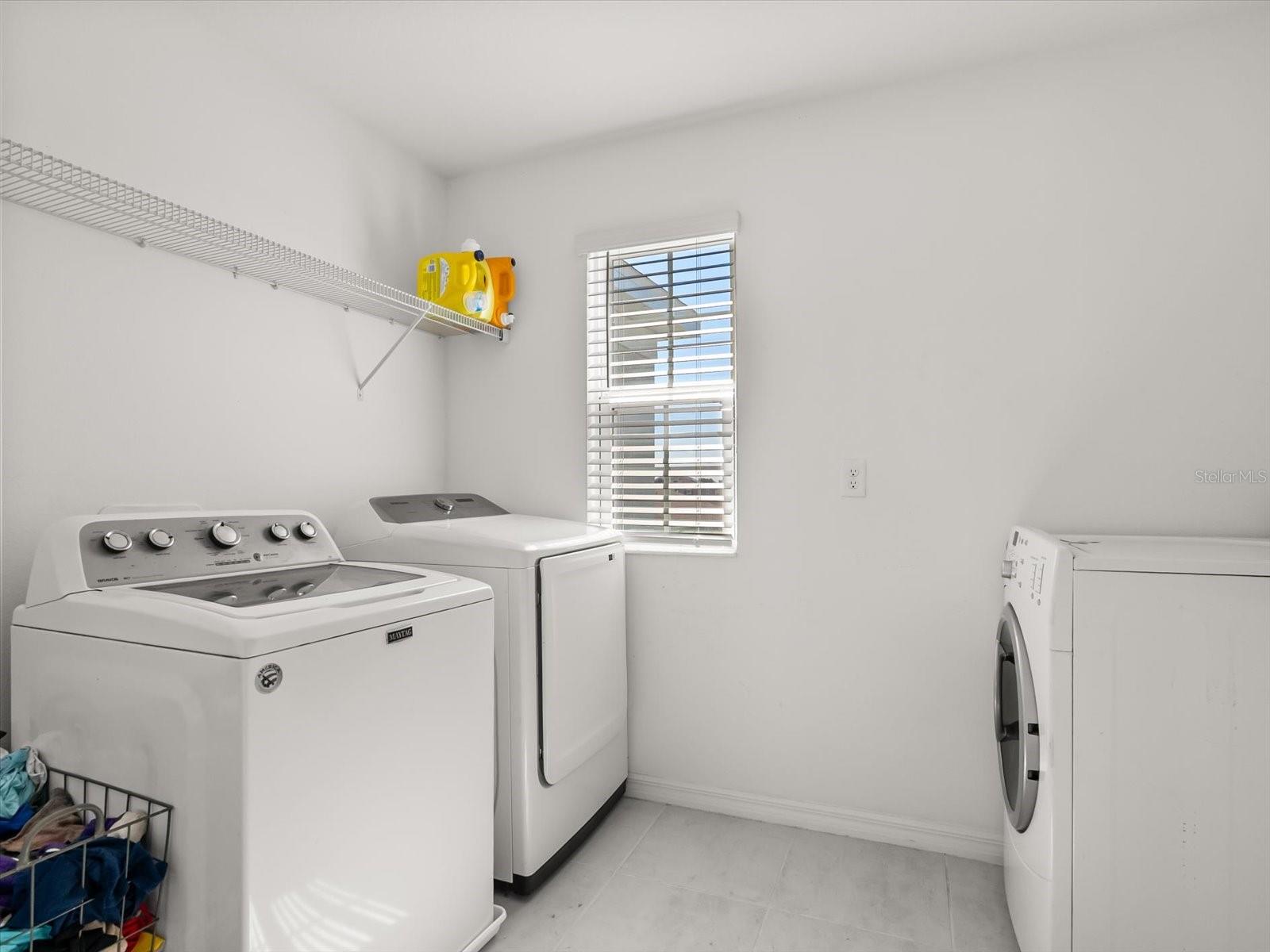 TRINITY LAKES PH 1 - Residential