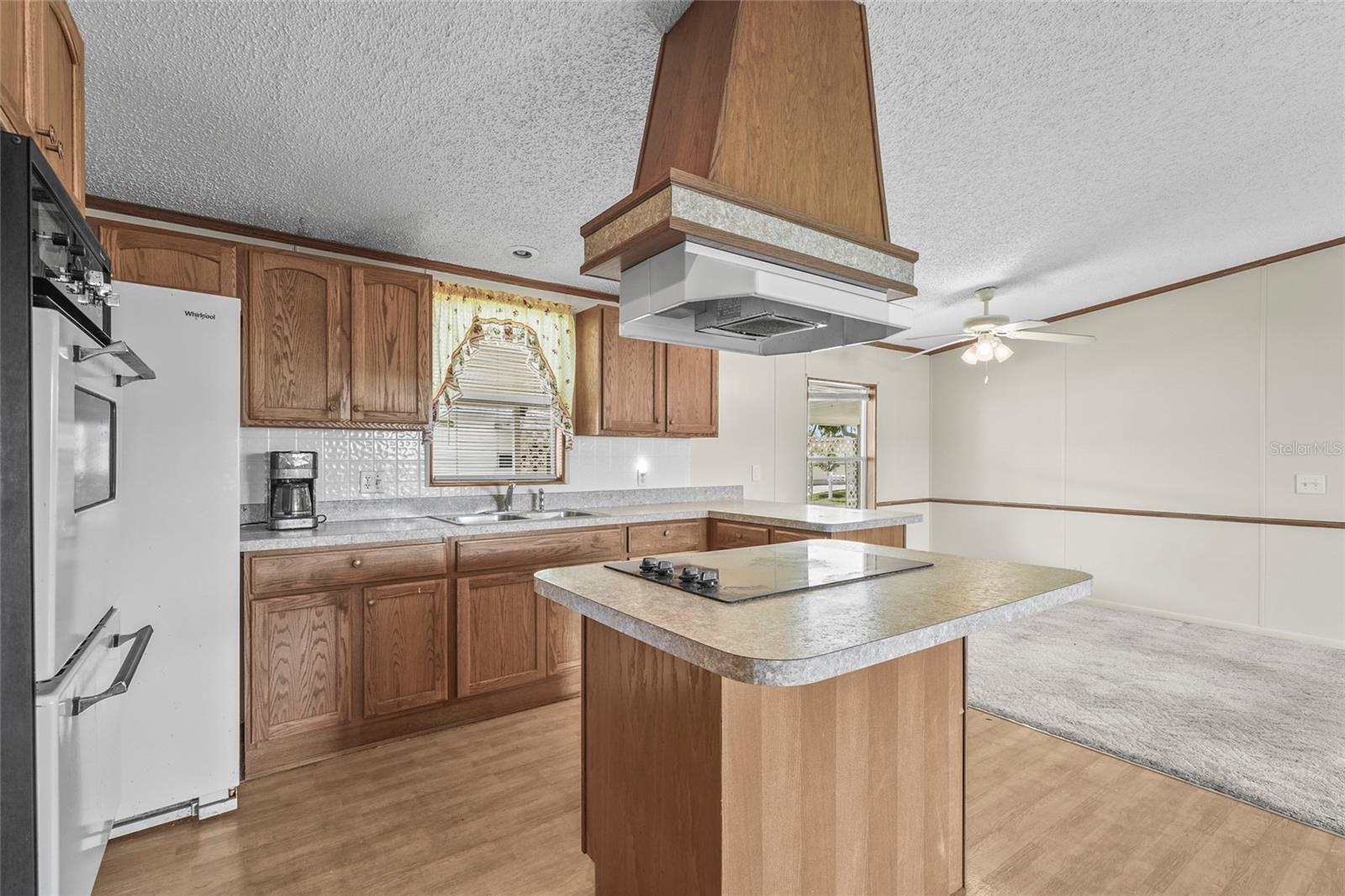 SKYWAY VILLAGE ESTATES CO-OP - Residential