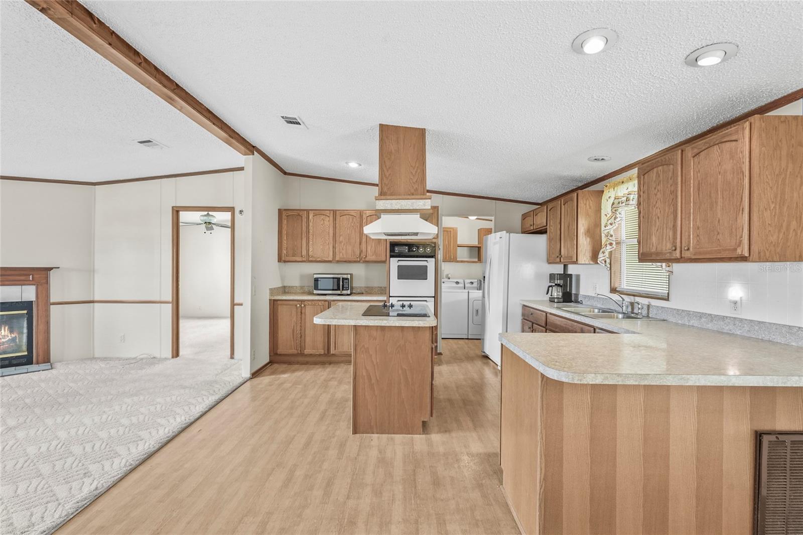 SKYWAY VILLAGE ESTATES CO-OP - Residential