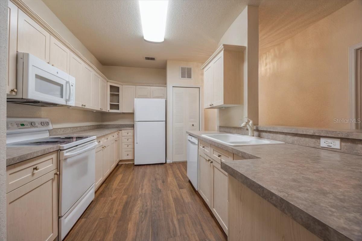 WHISPERING WOODS CONDO - Residential