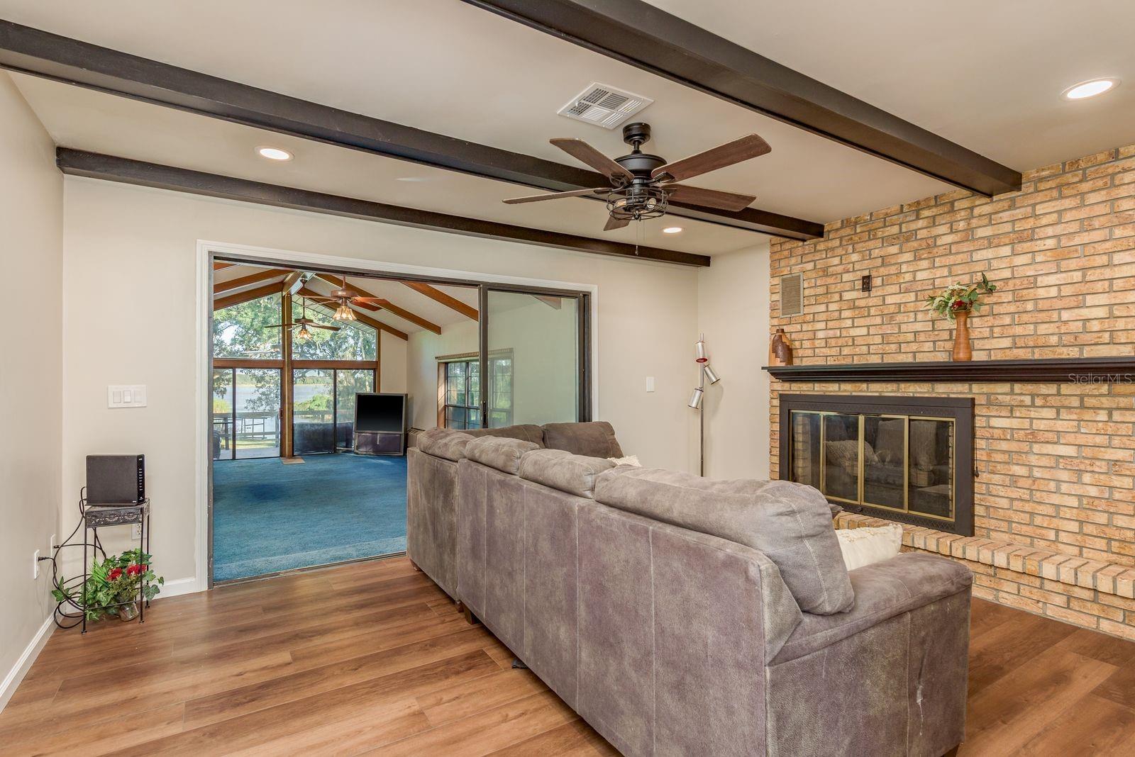 GRIFFIN SHORES - Residential