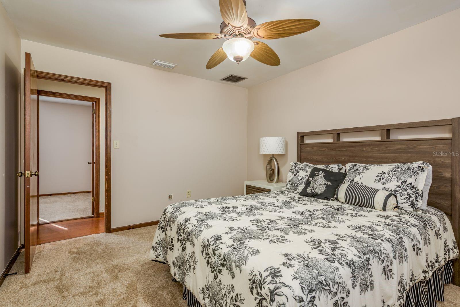 GRIFFIN SHORES - Residential