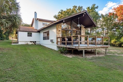 Tiny photo for 1416 Grove Avenue, Leesburg, FL 34748 (MLS # TB8441414)