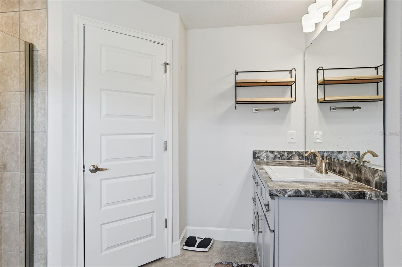 TARA OAKS PLANTATION - Residential