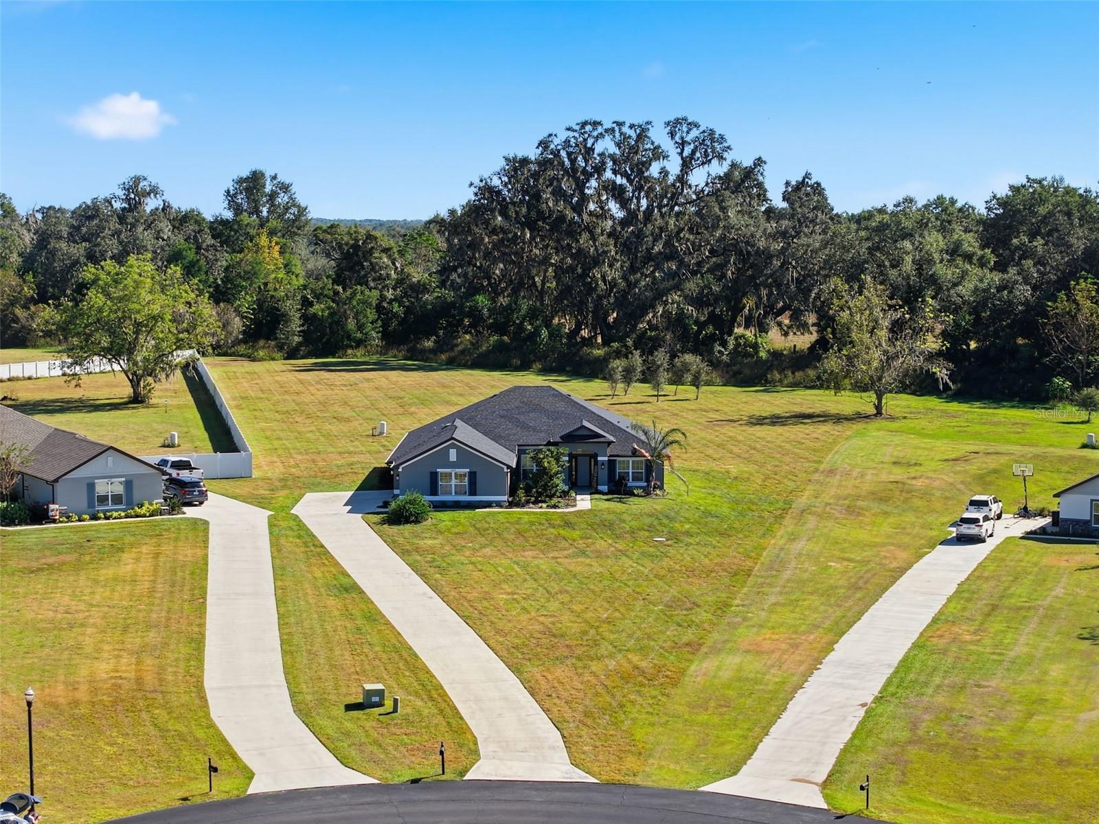 TARA OAKS PLANTATION - Residential