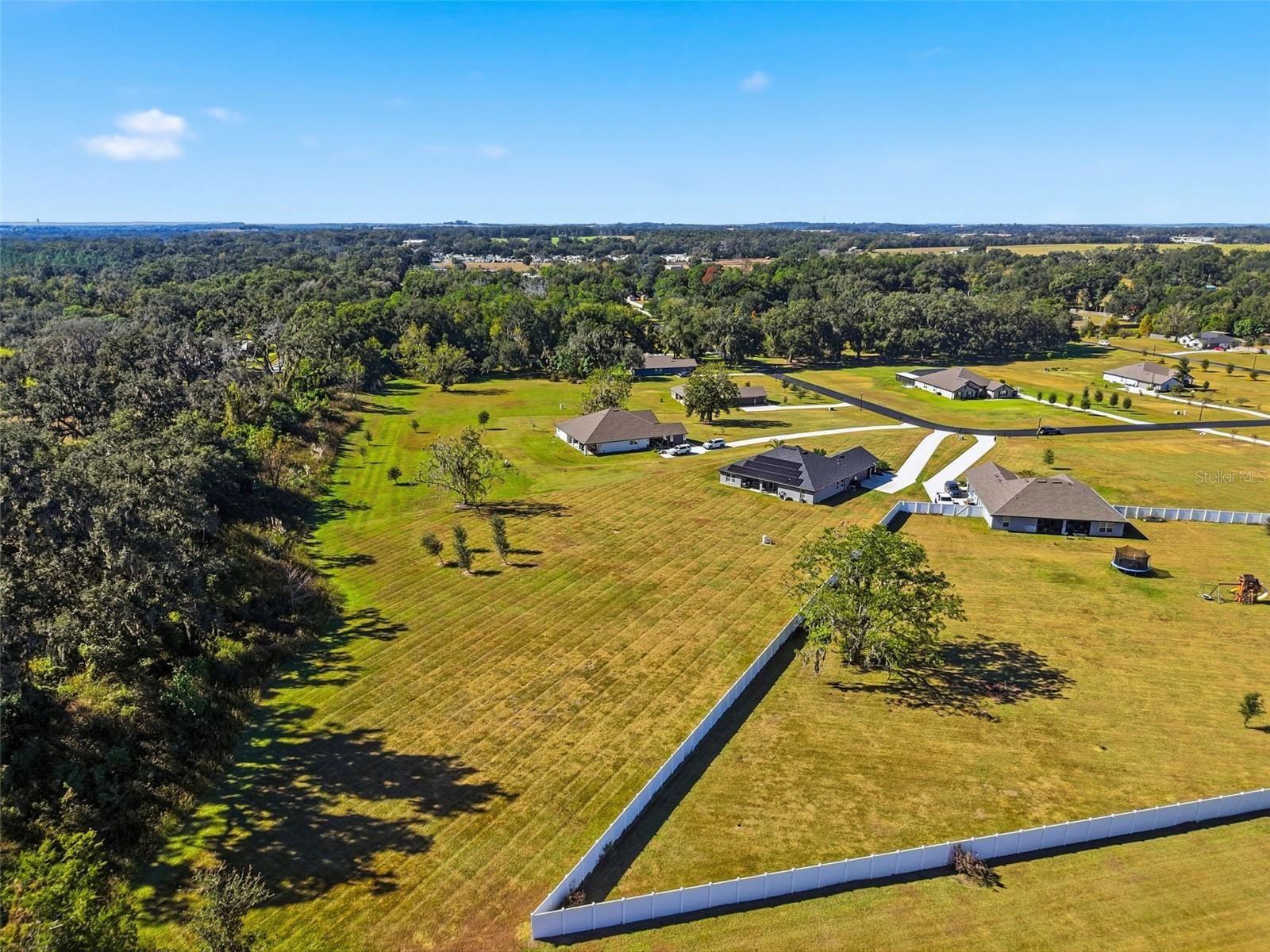 TARA OAKS PLANTATION - Residential