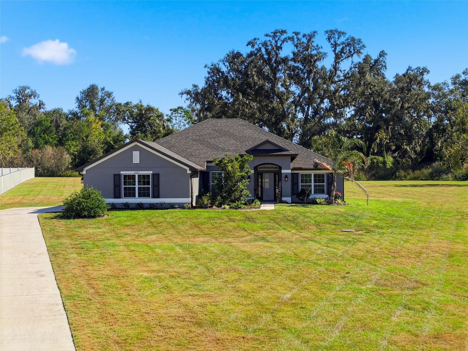 TARA OAKS PLANTATION - Residential