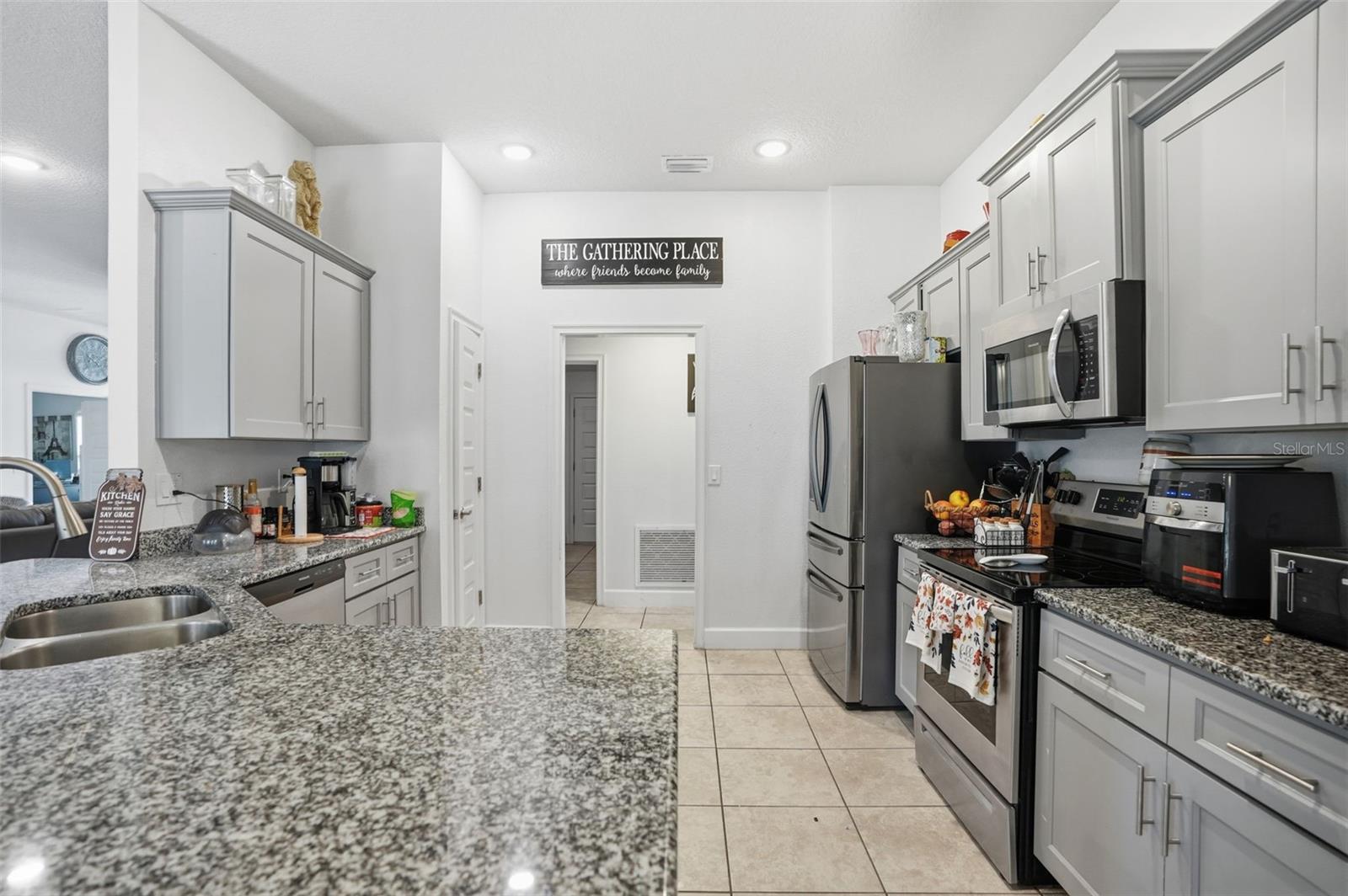 TARA OAKS PLANTATION - Residential