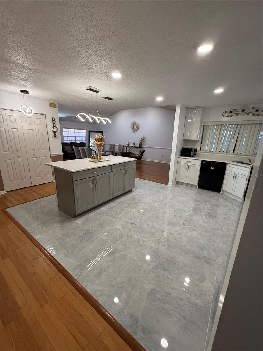 DEERWOOD REP BLK 20 PINE LAKES GOLF COURSE - Residential