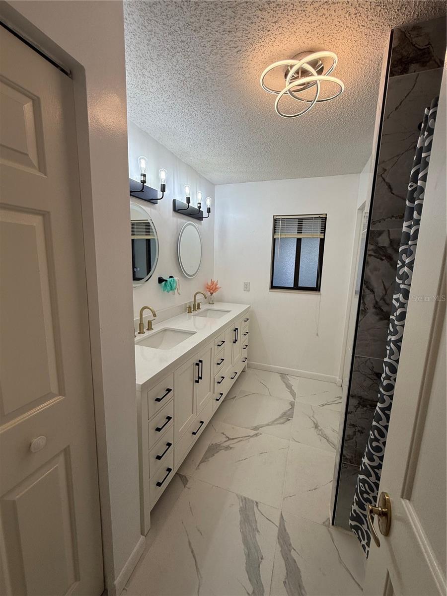 DEERWOOD REP BLK 20 PINE LAKES GOLF COURSE - Residential