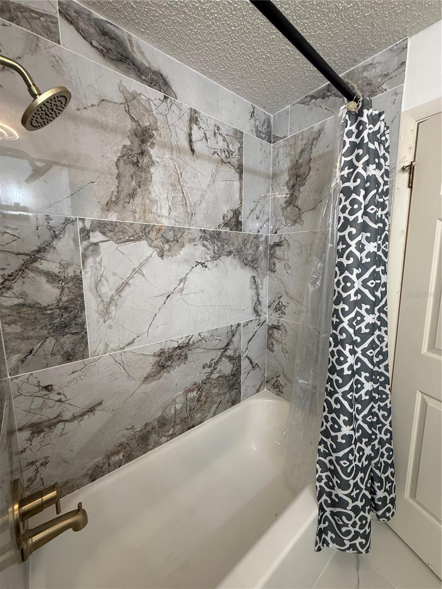 DEERWOOD REP BLK 20 PINE LAKES GOLF COURSE - Residential