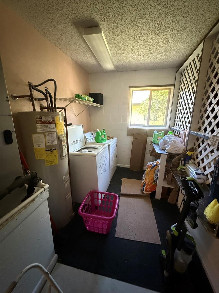 DEERWOOD REP BLK 20 PINE LAKES GOLF COURSE - Residential